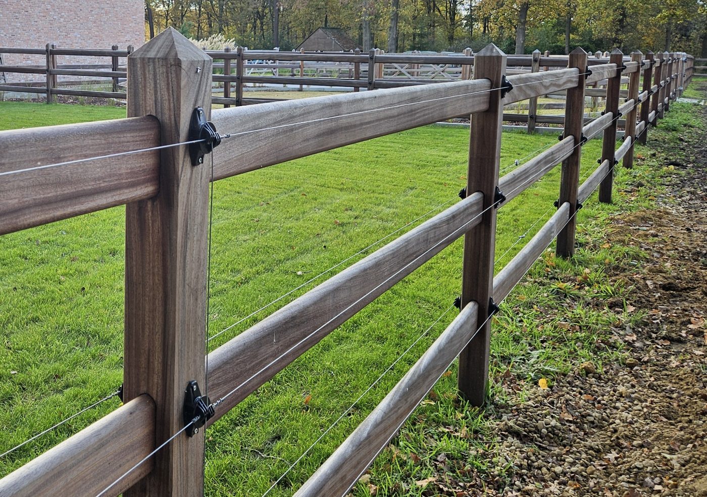 Okan hardwood post and rail fence